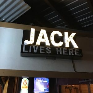 Meet your Posher, Ronnie